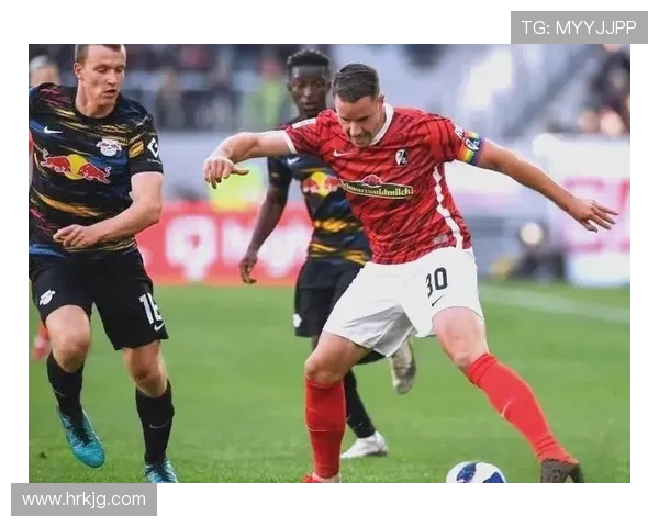 英超与德甲球队之间的转会联系与战术差异探讨